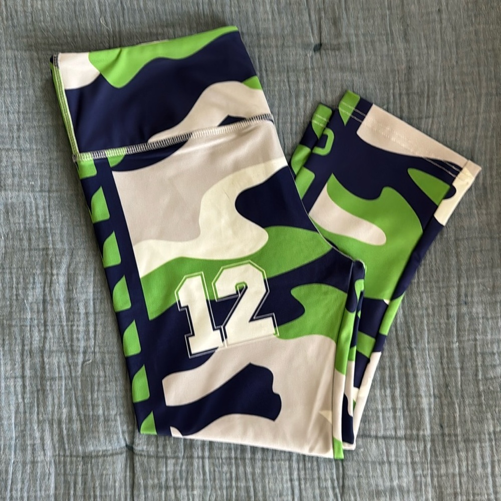 Gwear Capris